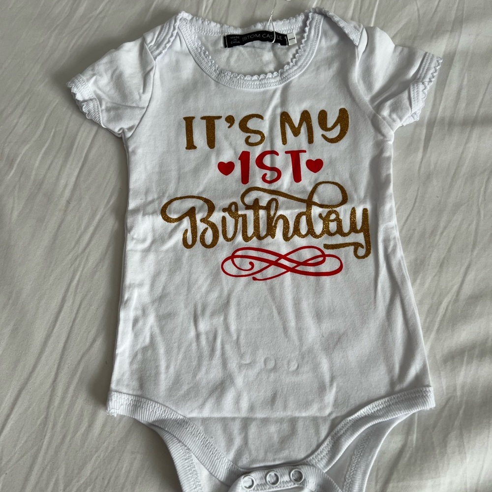 Baby girls first birthday outfit